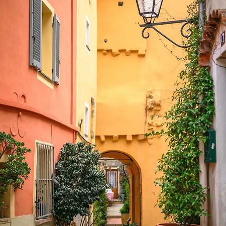 Chateau D'azur Vue Vieille Apartment Menton